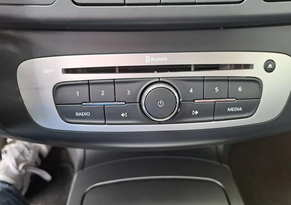 Renault Laguna cena 29900 przebieg: 147000, rok produkcji 2014 z Białystok małe 631